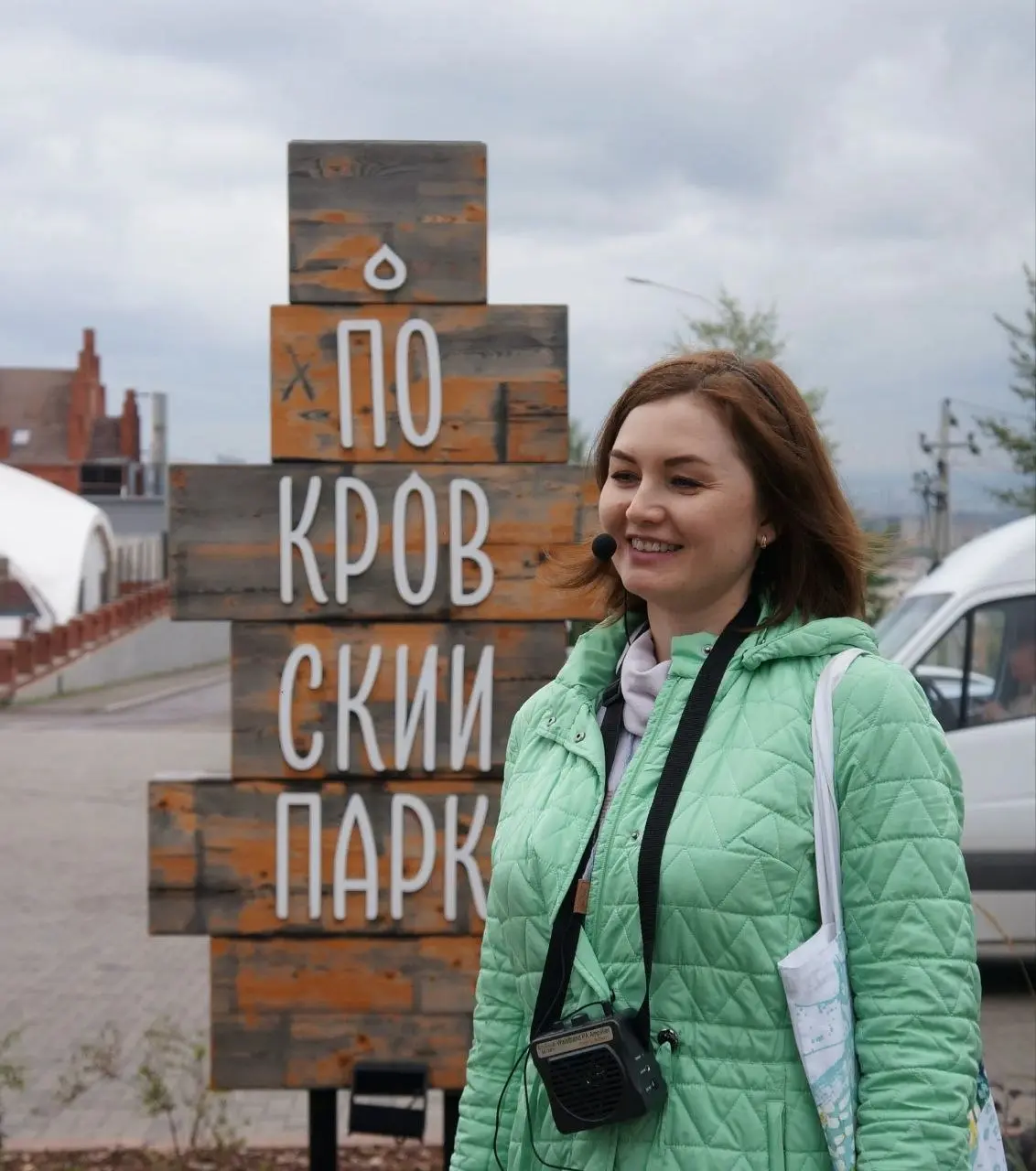 Красноярцы, а давайте встретимся сегодня в четверг 09.07 в 18.30 на экскурсии «Лучший бельведер Красноярска»
Проведет ее замечательный экскурсовод Ксения - сотрудник краевой научной библиотеки | Сетка — социальная сеть от hh.ru