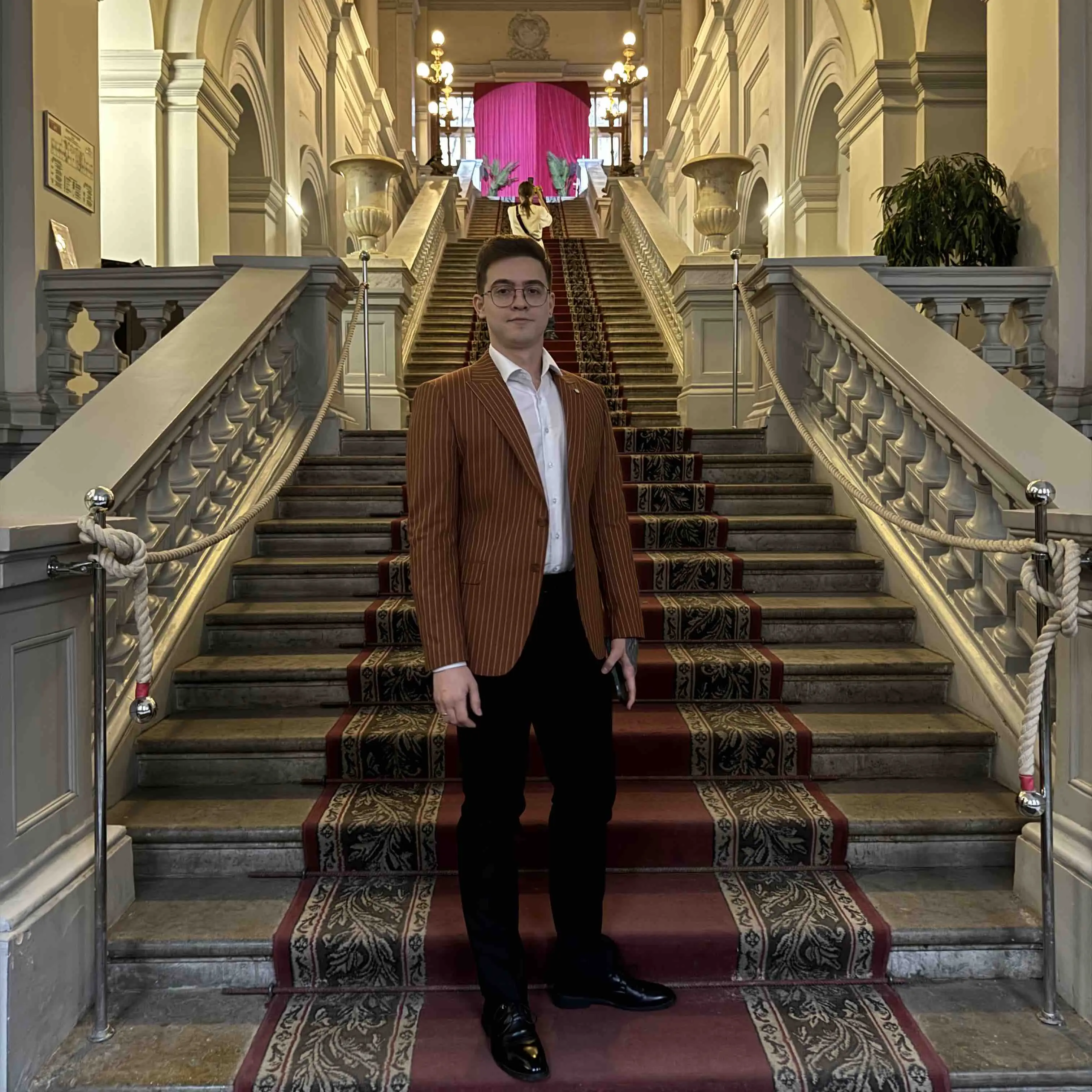Network member avatar