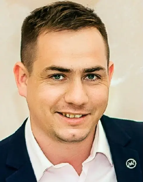 Антон Иванюк