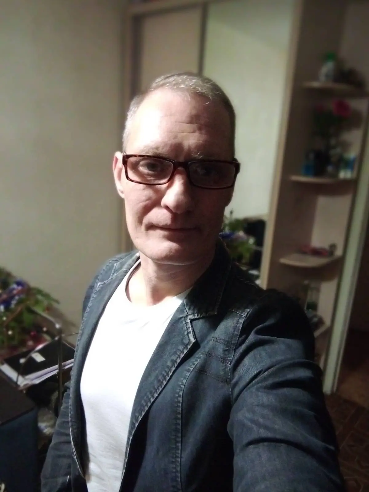 Артемий Плотников