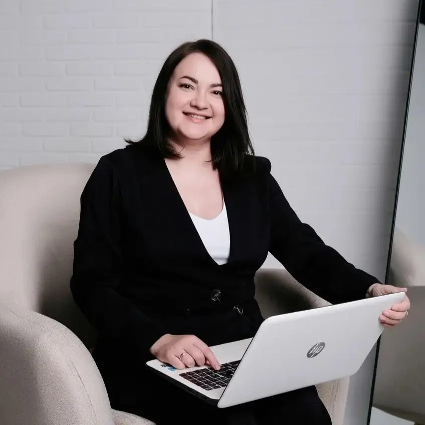Елена Белякова