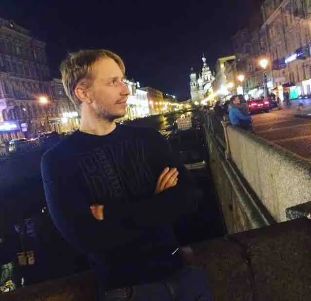 Иван Мельников
