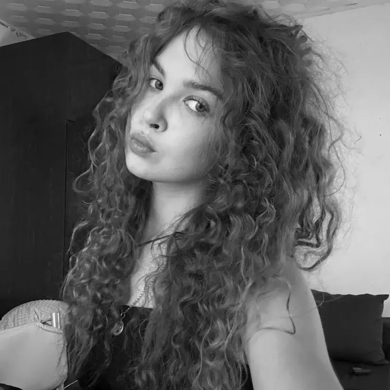 Алина Радионова