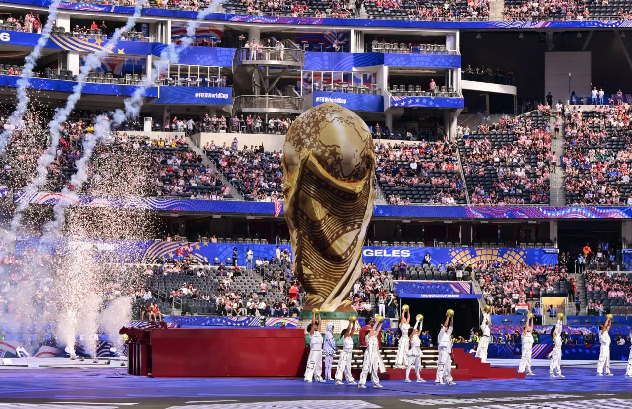 Определились все четвертьфинальные пары чемпионата мира по футболу
#ЧМ #Сильные #Сборные #Мексика #США #Канада #Успехи | Сетка — социальная сеть от hh.ru