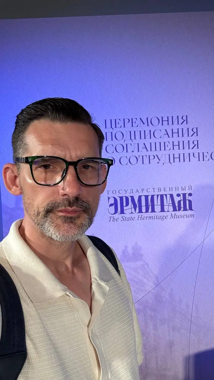 ЦЕРЕМОНИЯ ПОДПИСАНИЯ СОГЛАШЕНИЯ ТРЕХ ГИГАНТОВ
Вчера стал свидетелем подписания важного соглашения между тремя мощными институциями
ЦЕРЕМОНИЯ
ПОДПИСАНИЯ СОГЛАШЕНИЯ
О СОТРУДНИЧЕСТВЕ
- альянс Еврейского ... | Сетка — социальная сеть от hh.ru
