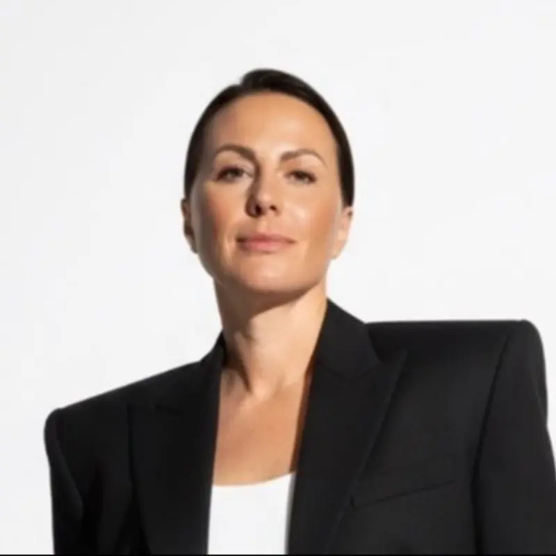 Елена Фахриева
