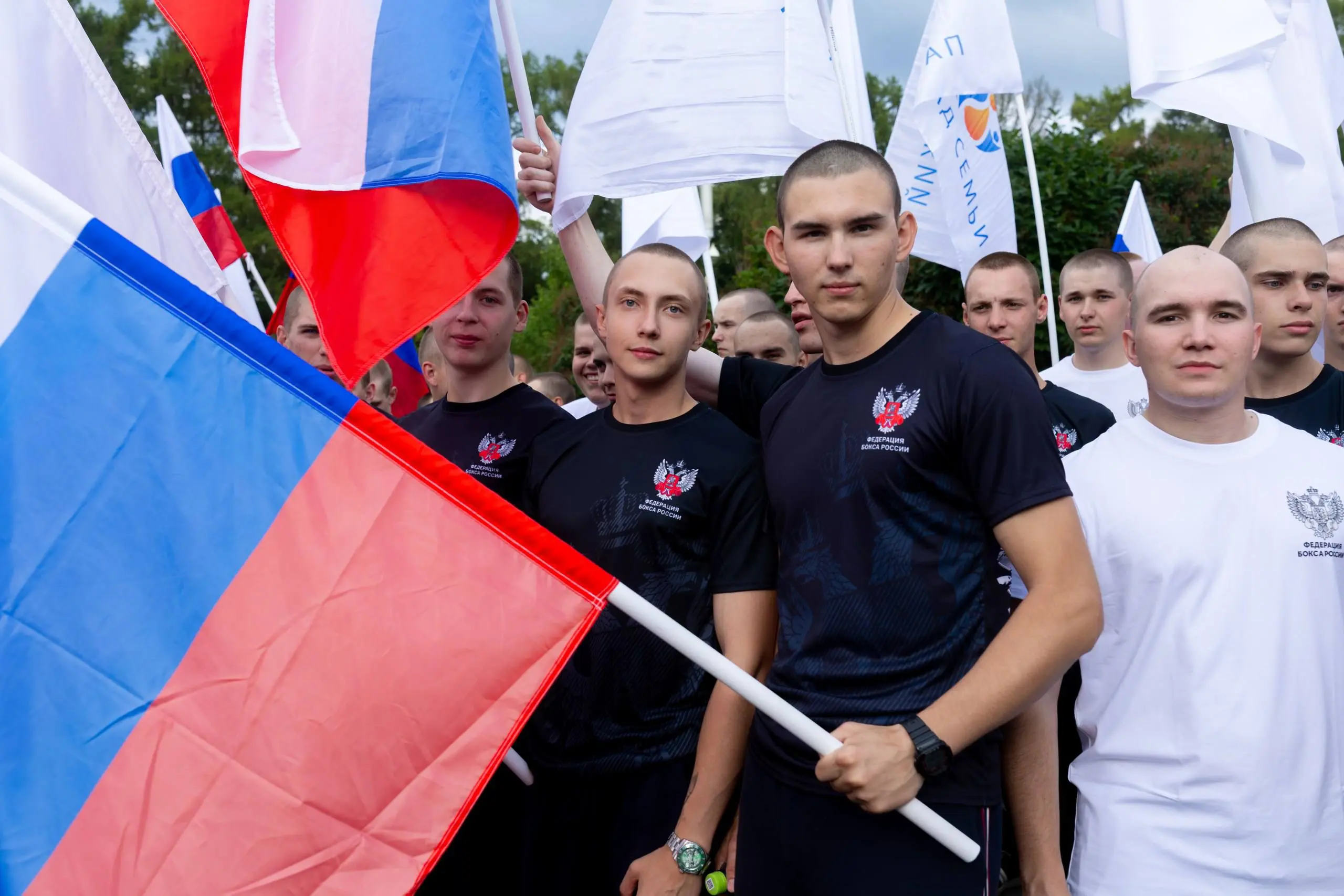 Команда IPSUM поддержала Всероссийский Парад Семьи 2026 @fondrusskiykrest
В День семьи, любви и верности Парад объединил около 500 000 человек из более чем 200 городов!
Центральной площадкой стала ВДН... | Сетка — социальная сеть от hh.ru