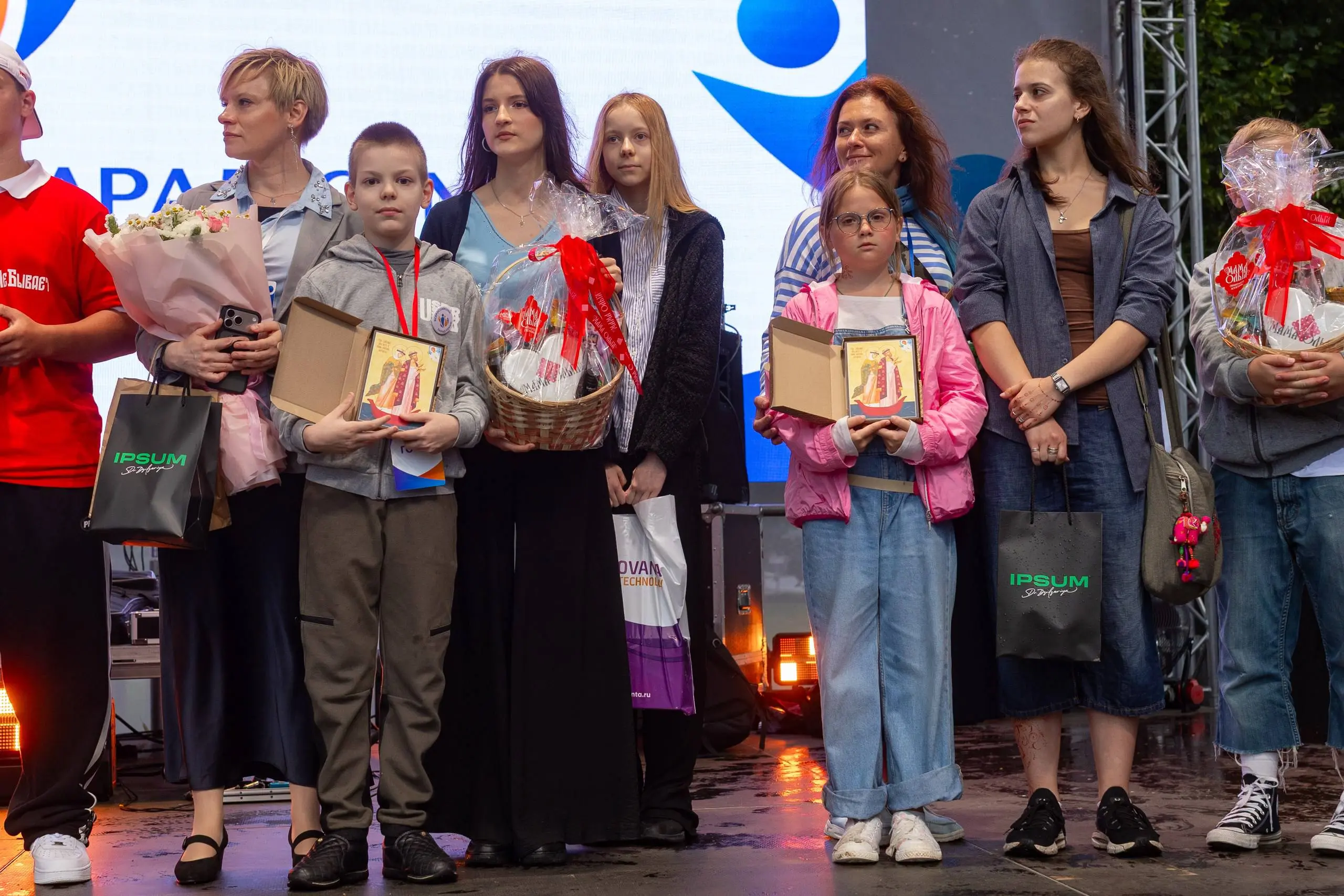 Команда IPSUM поддержала Всероссийский Парад Семьи 2026 @fondrusskiykrest
В День семьи, любви и верности Парад объединил около 500 000 человек из более чем 200 городов!
Центральной площадкой стала ВДН... | Сетка — социальная сеть от hh.ru
