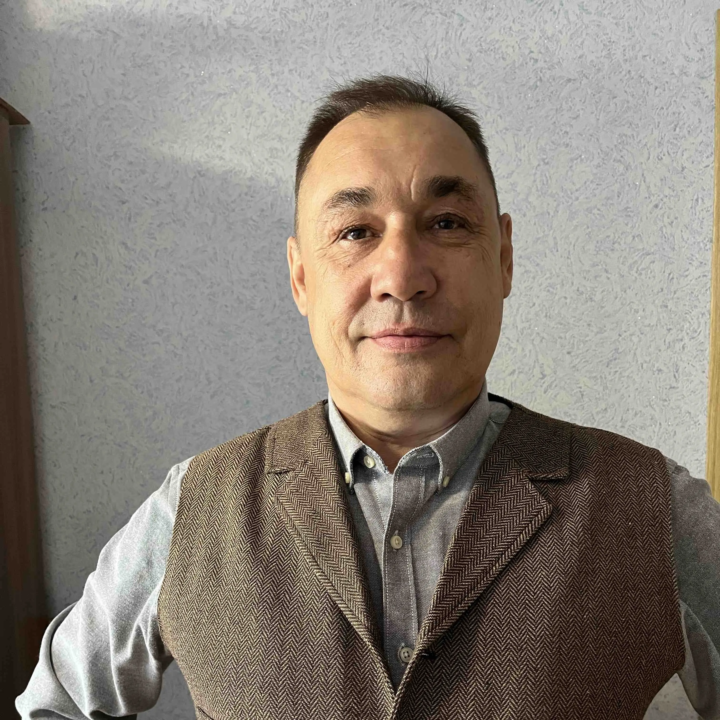 Эдуард Фольмер