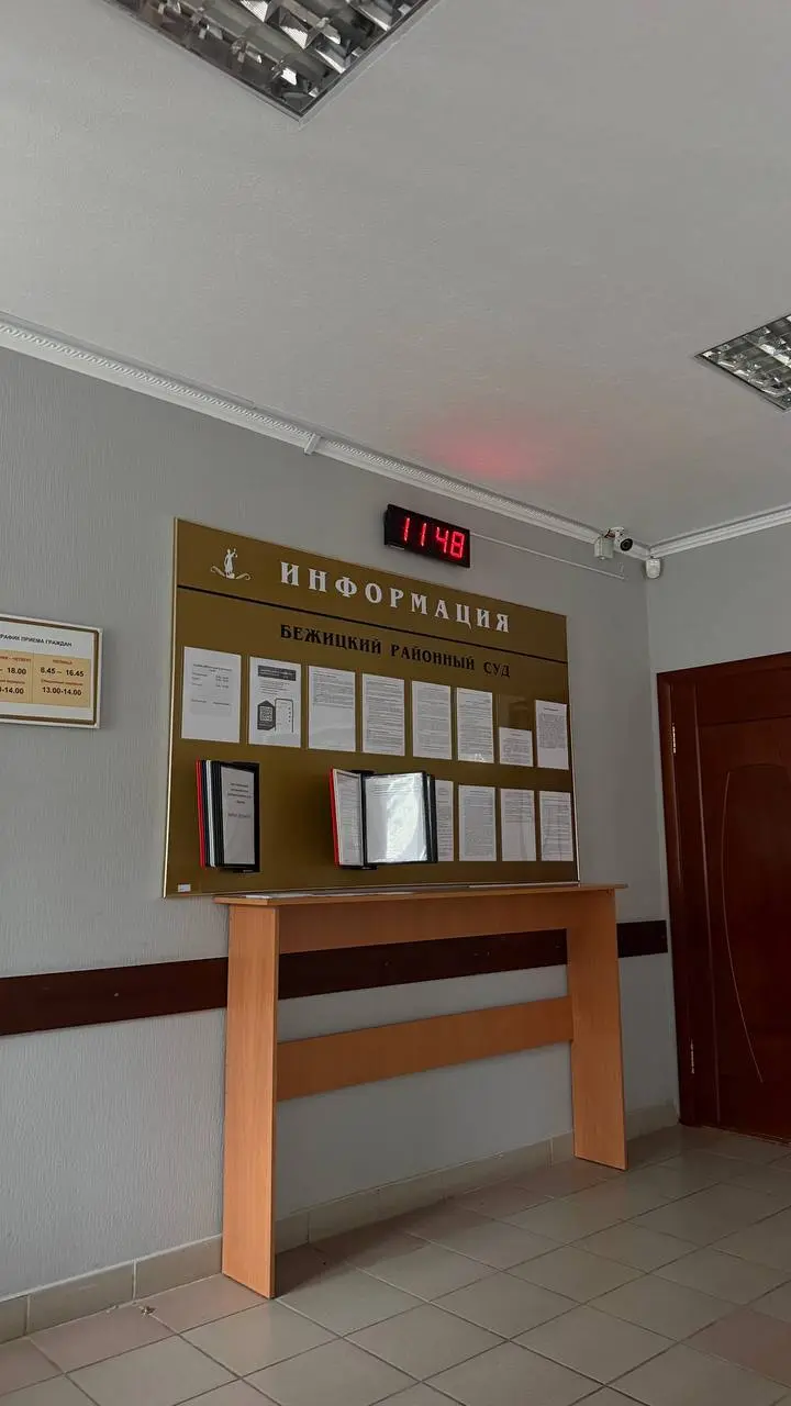 Соскучилась по этому ощущению.
Обычно я работаю с онлайн-бизнесом и медициной — это моя основная тема, и именно туда уходит почти всё рабочее время | Сетка — социальная сеть от hh.ru