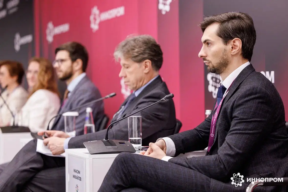 Поиски суверенитета в «Чистом воздухе» | Сетка — социальная сеть от hh.ru