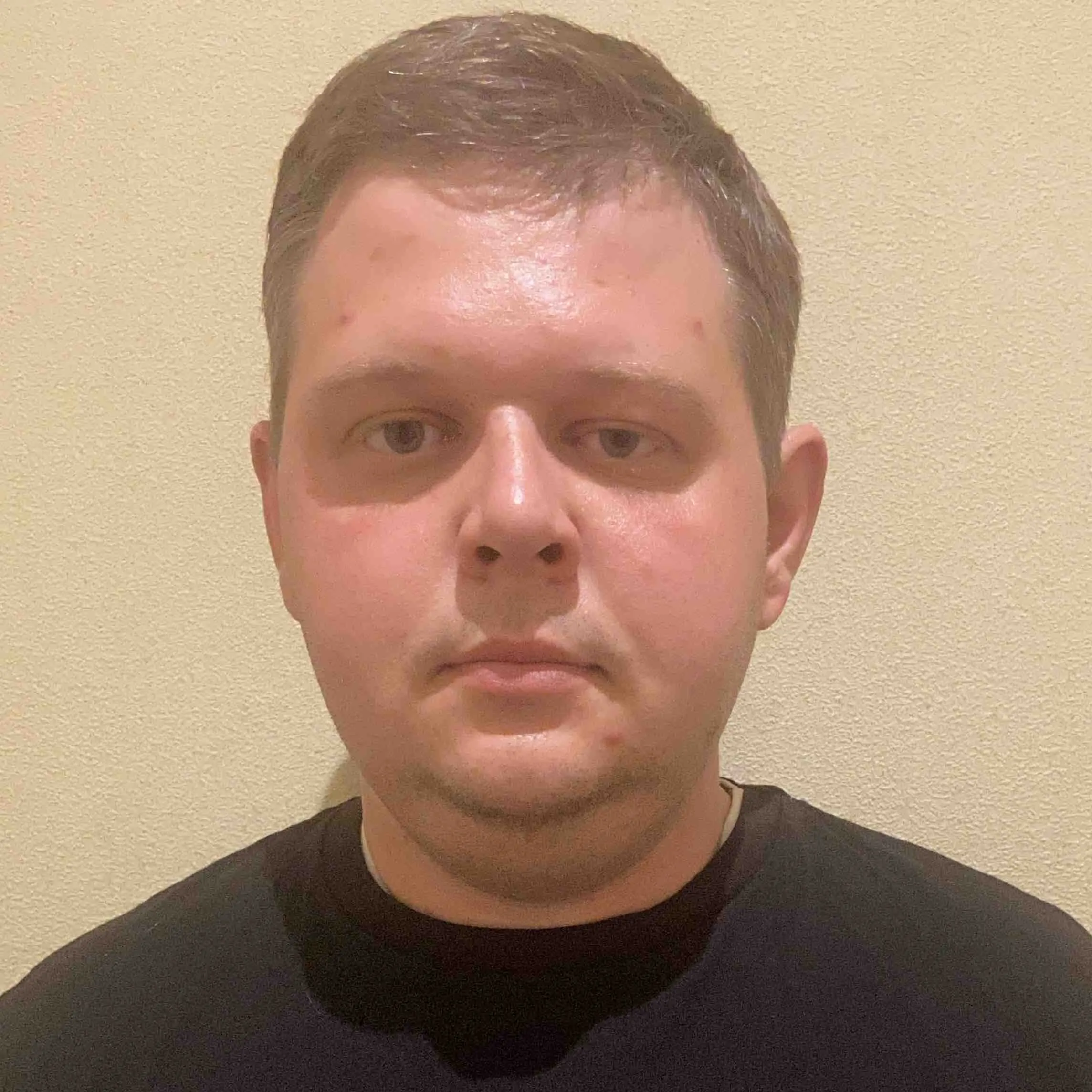 Максим Константинов
