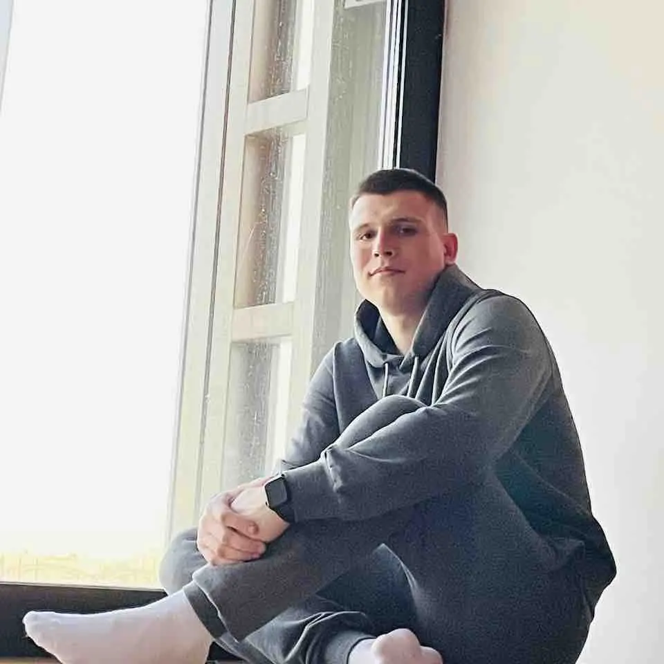 Никита Есин