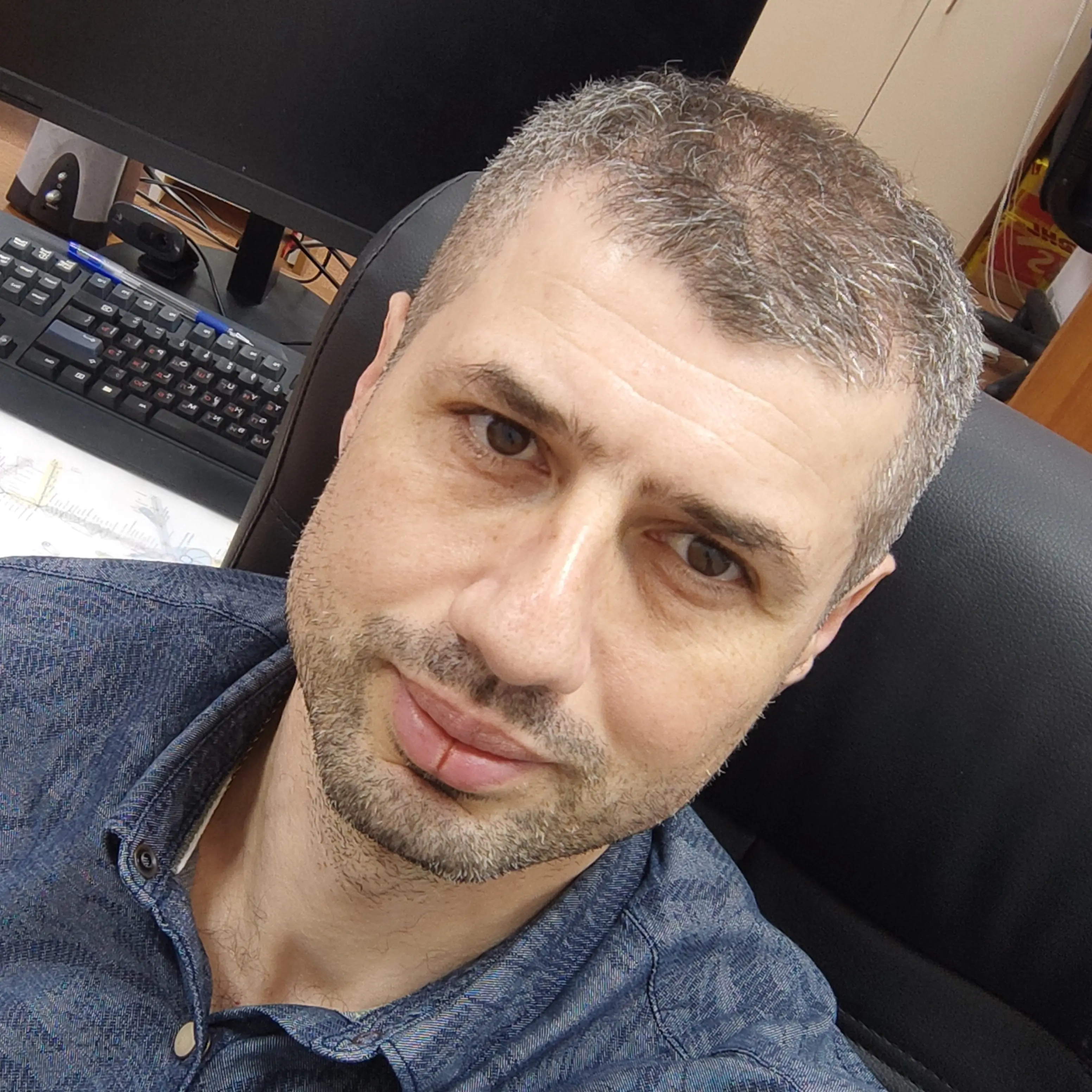 Сергей Юхаев