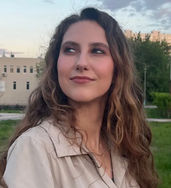 Алина Артёмова