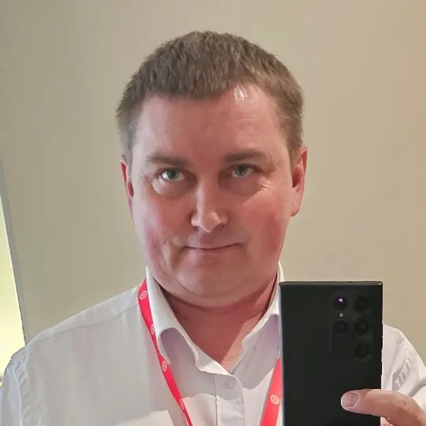 Александр Зуев