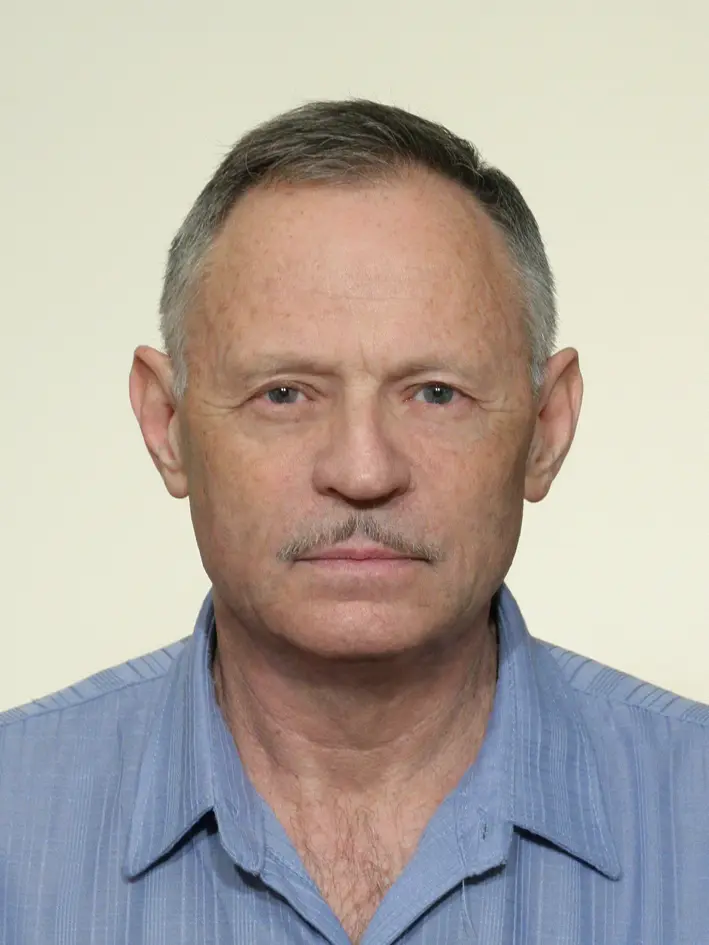 Геннадий Смирнов