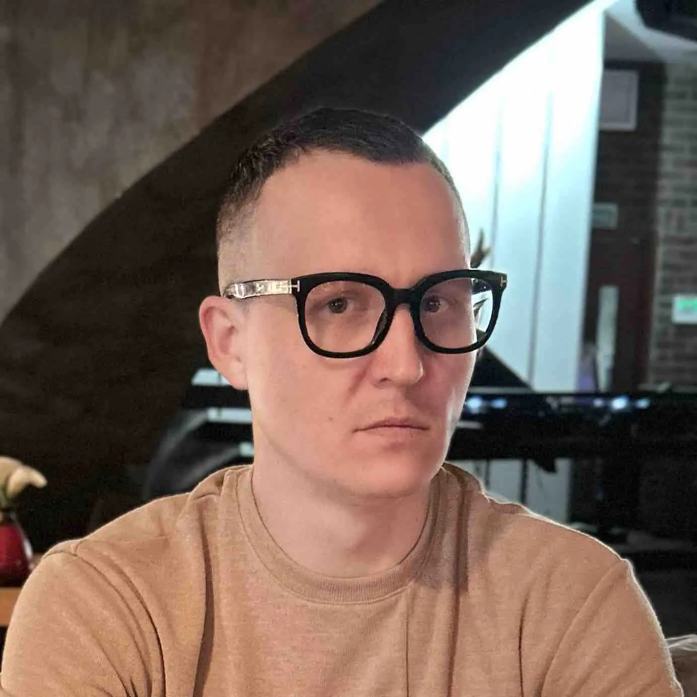 Андрей Романенко