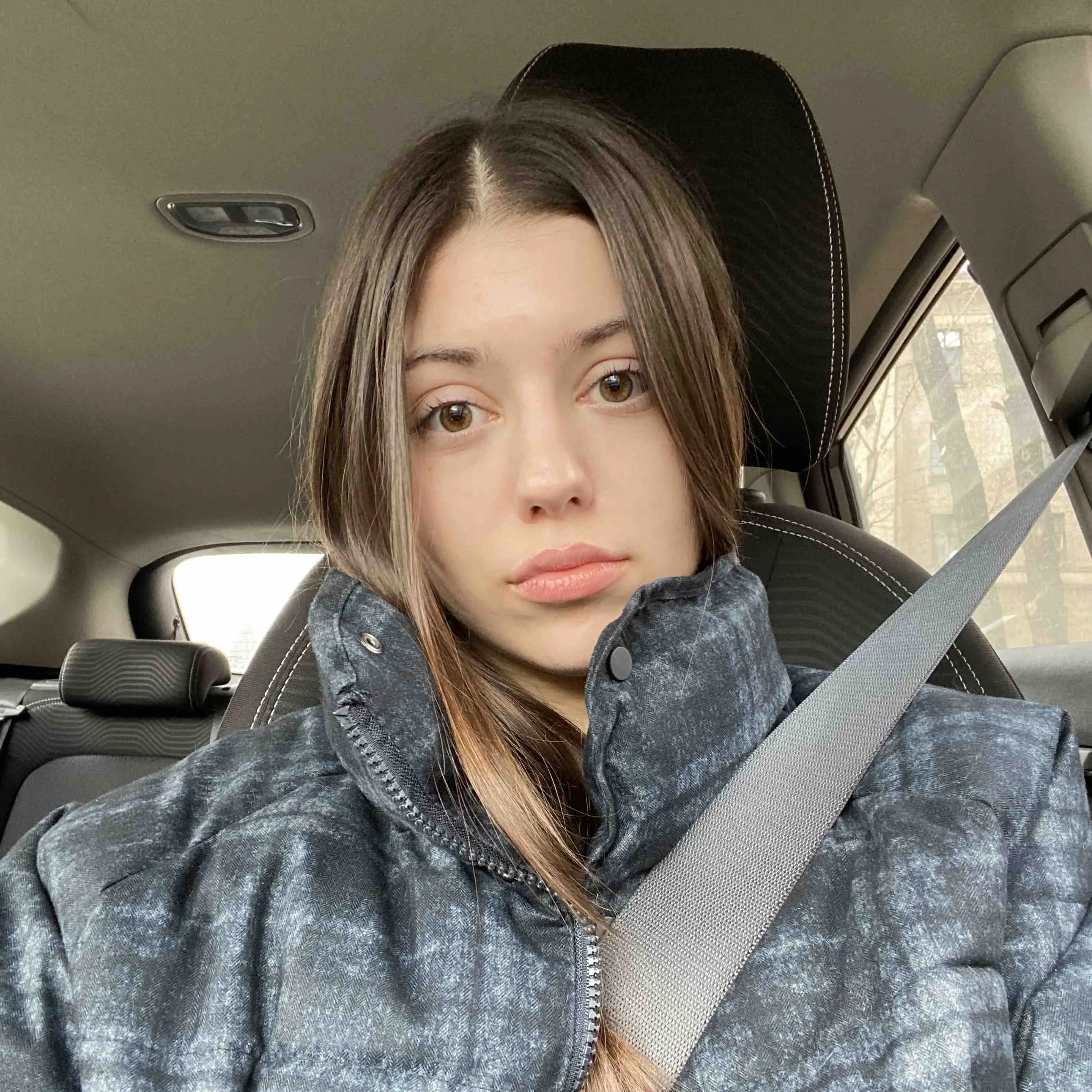 Арина Бурковска