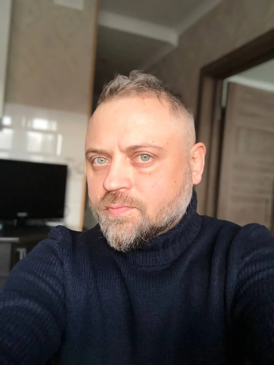 Максим Деревянко