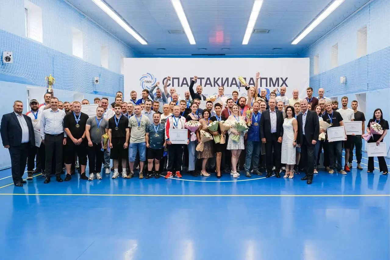 Физкульт-привет! 🙌
Сегодня рассказываем о спортивных мероприятиях на предприятиях ПМХ и Промсорт.
🏆Спортсмены КМАруды ярко выступили сразу на нескольких площадках | Сетка — социальная сеть от hh.ru