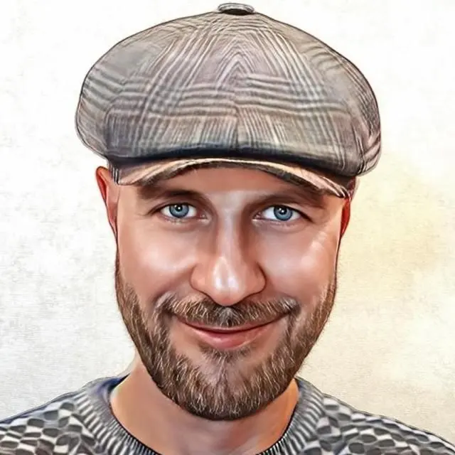 Илья Болотников