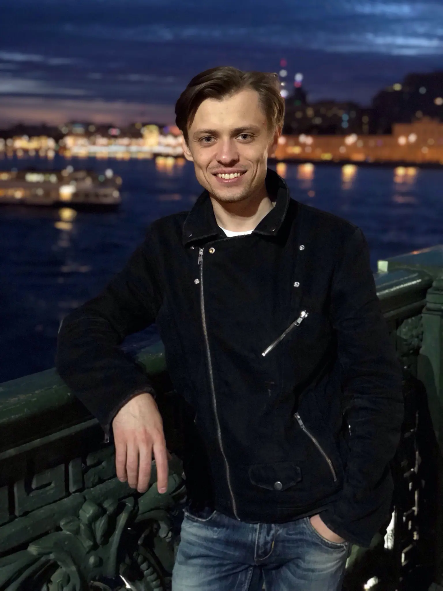 Виктор Лазуренко