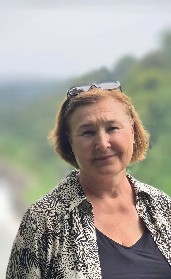 Ирина Попова