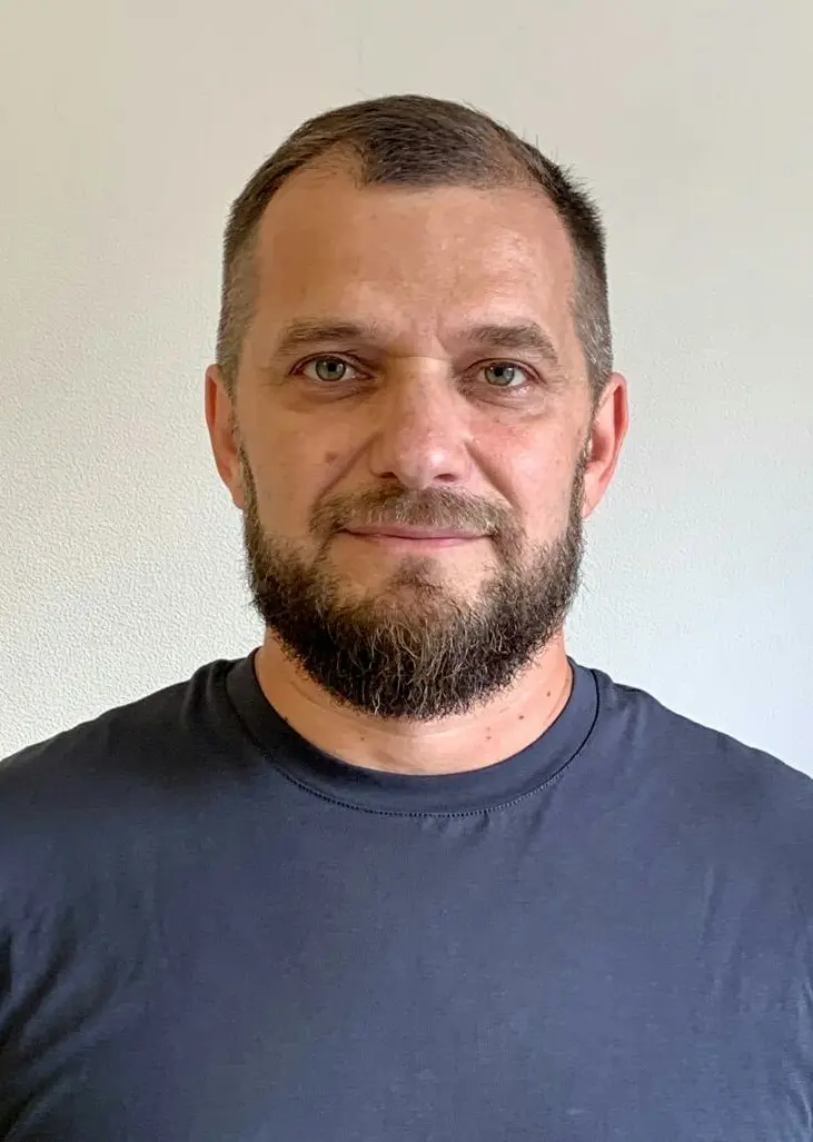 Андрей Устинов