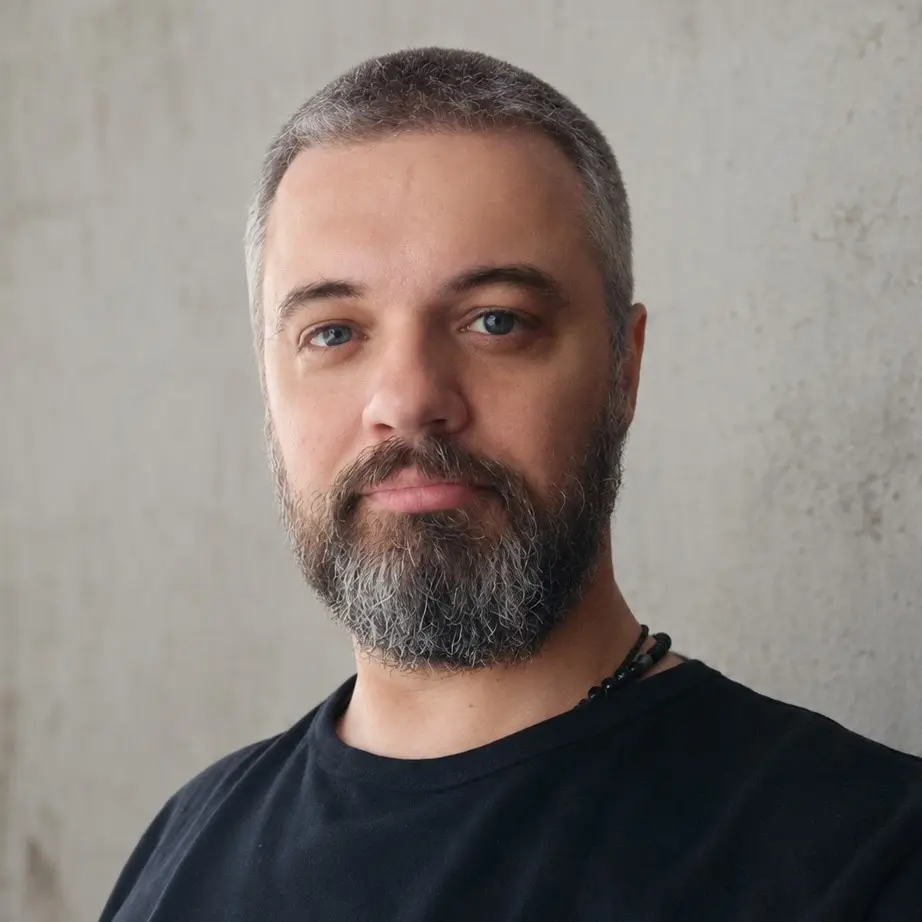 Антон Гаврев