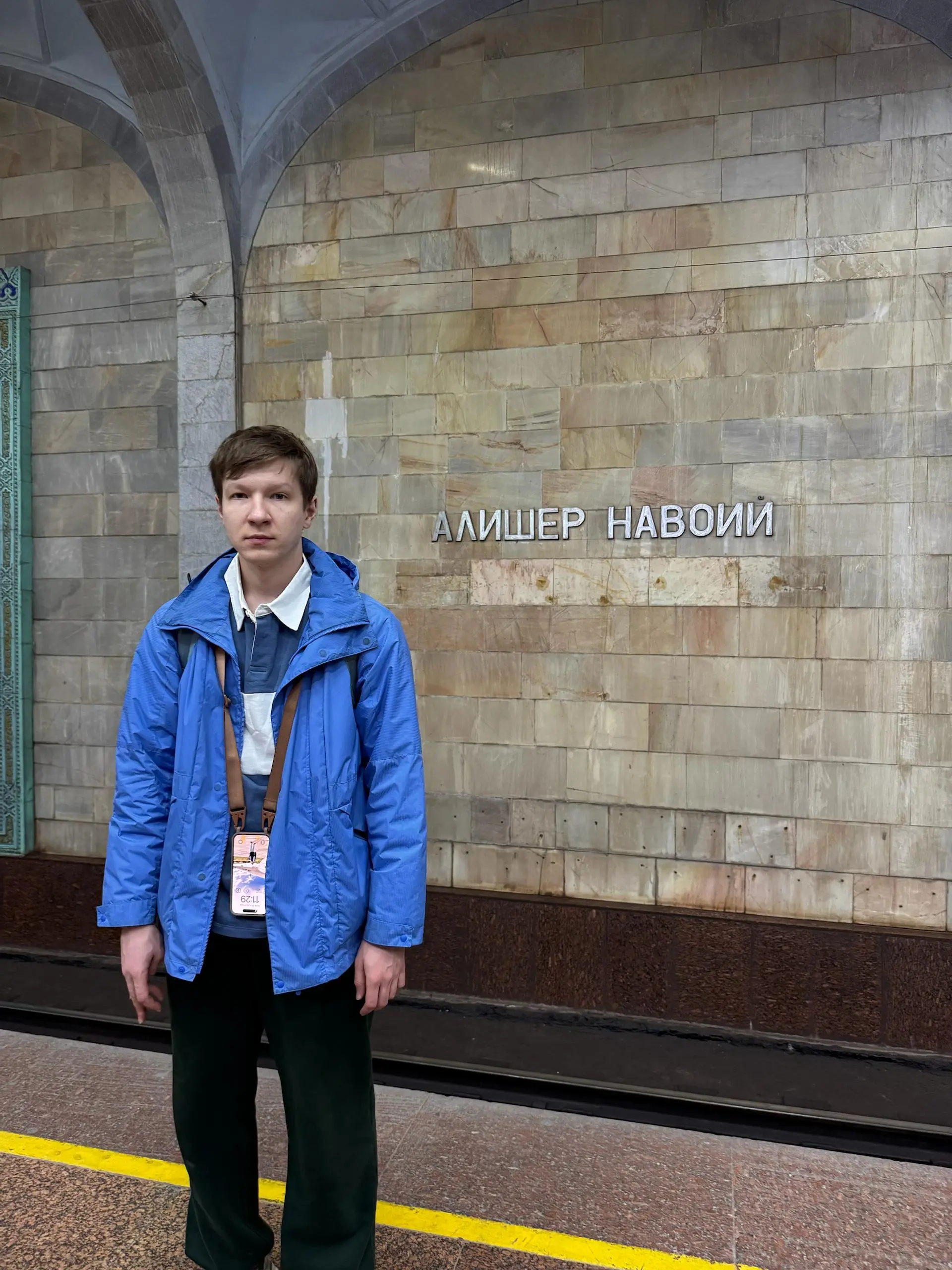 🇺🇿Ташкент, Узбекистан
Из Чеджу нас ожидал долгий путь, который был скрашен бесплатным пивом на борту казахстанских авиалиний. Правда приключения нас все же нашли (раз, два, три) | Сетка — социальная сеть от hh.ru
