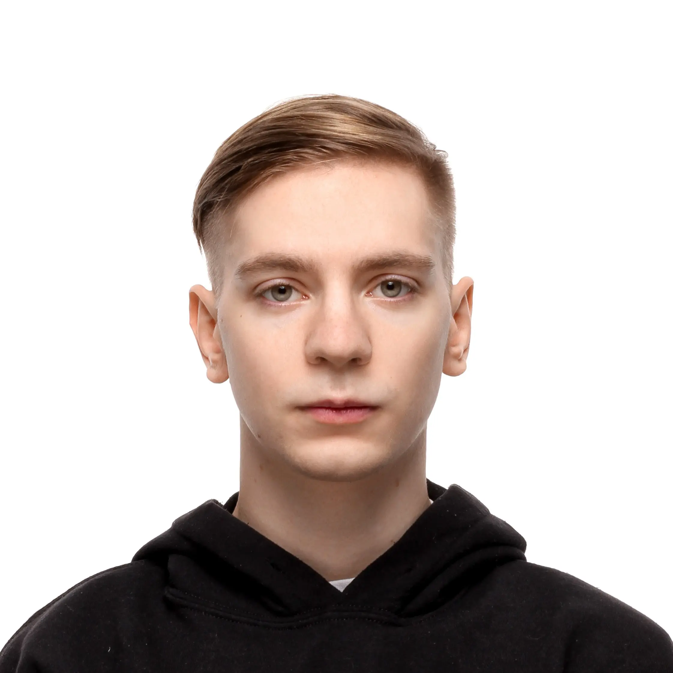 Максим Жигунов