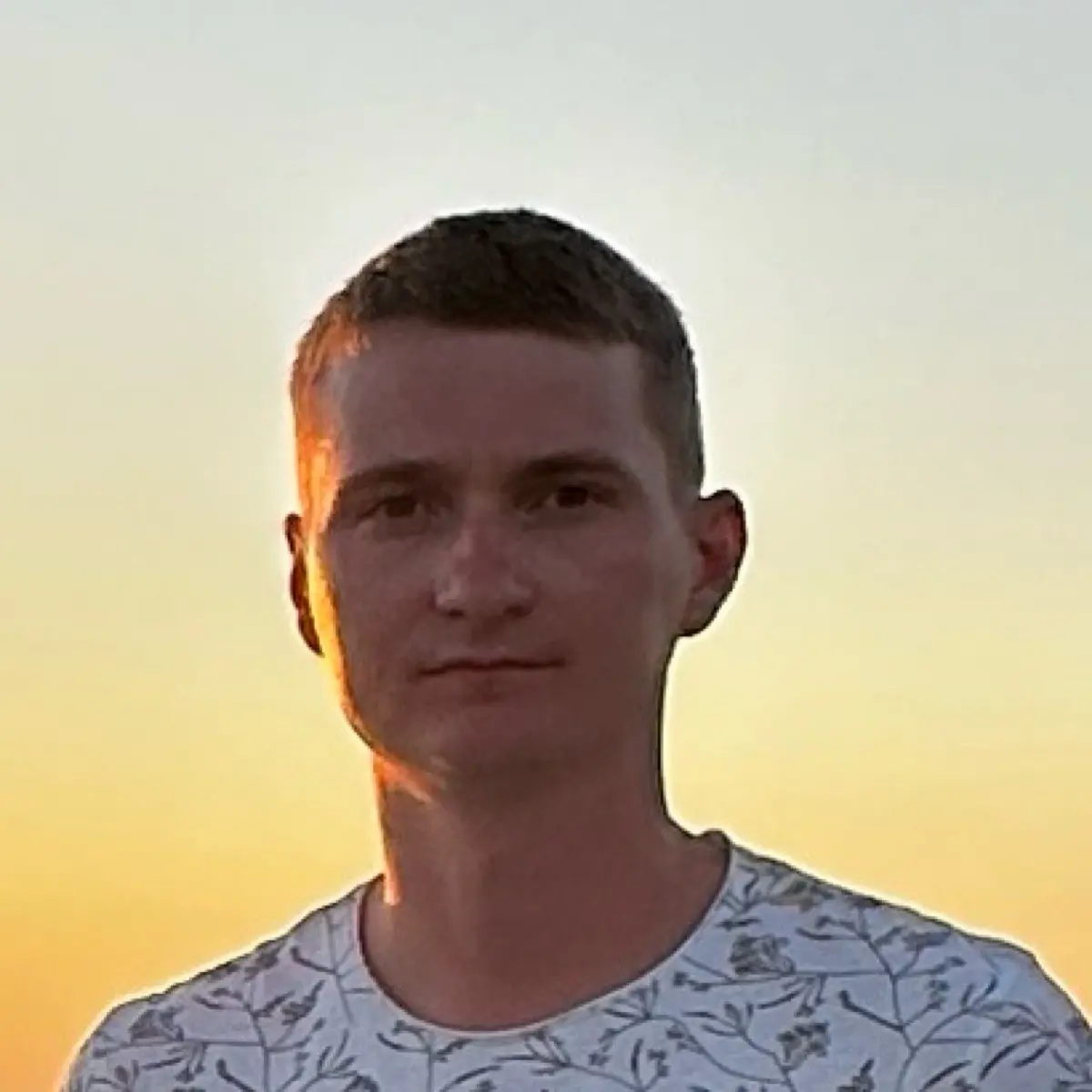 Максим Иванцов