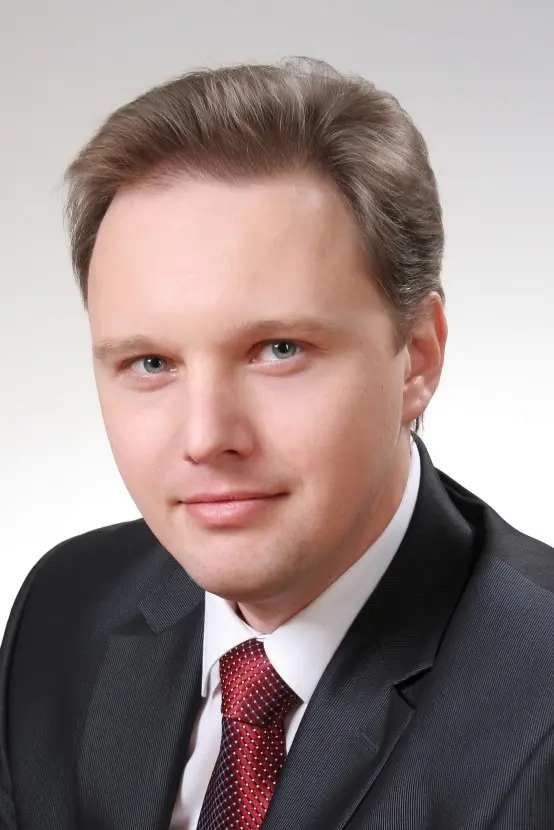Владислав Колесников