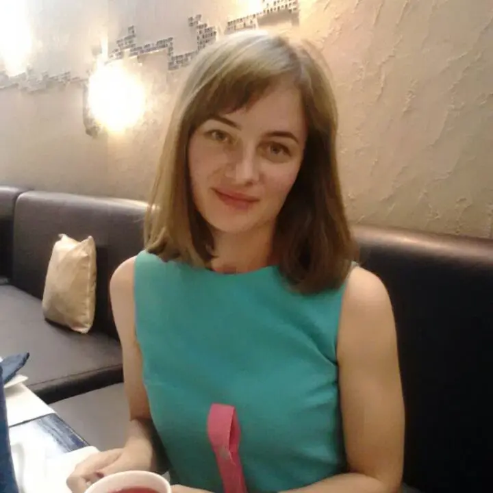 Анна Амосова