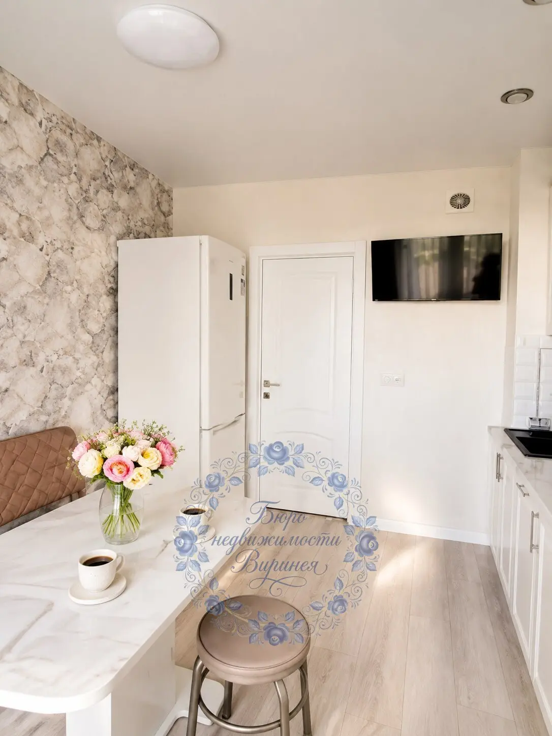 Аренда Аренда длительно 2-комн. квартиры 51 м² 11/15 этаж
📍 Раменское, Молодежная, 26А
🏘 Район: Северный
🏢 11/15 этаж
📐 Площадь: 51 м²
💰 Цена: 50 000 ₽
🆔 ID: 1225824
📎 Презентация: https://pres | Сетка — социальная сеть от hh.ru