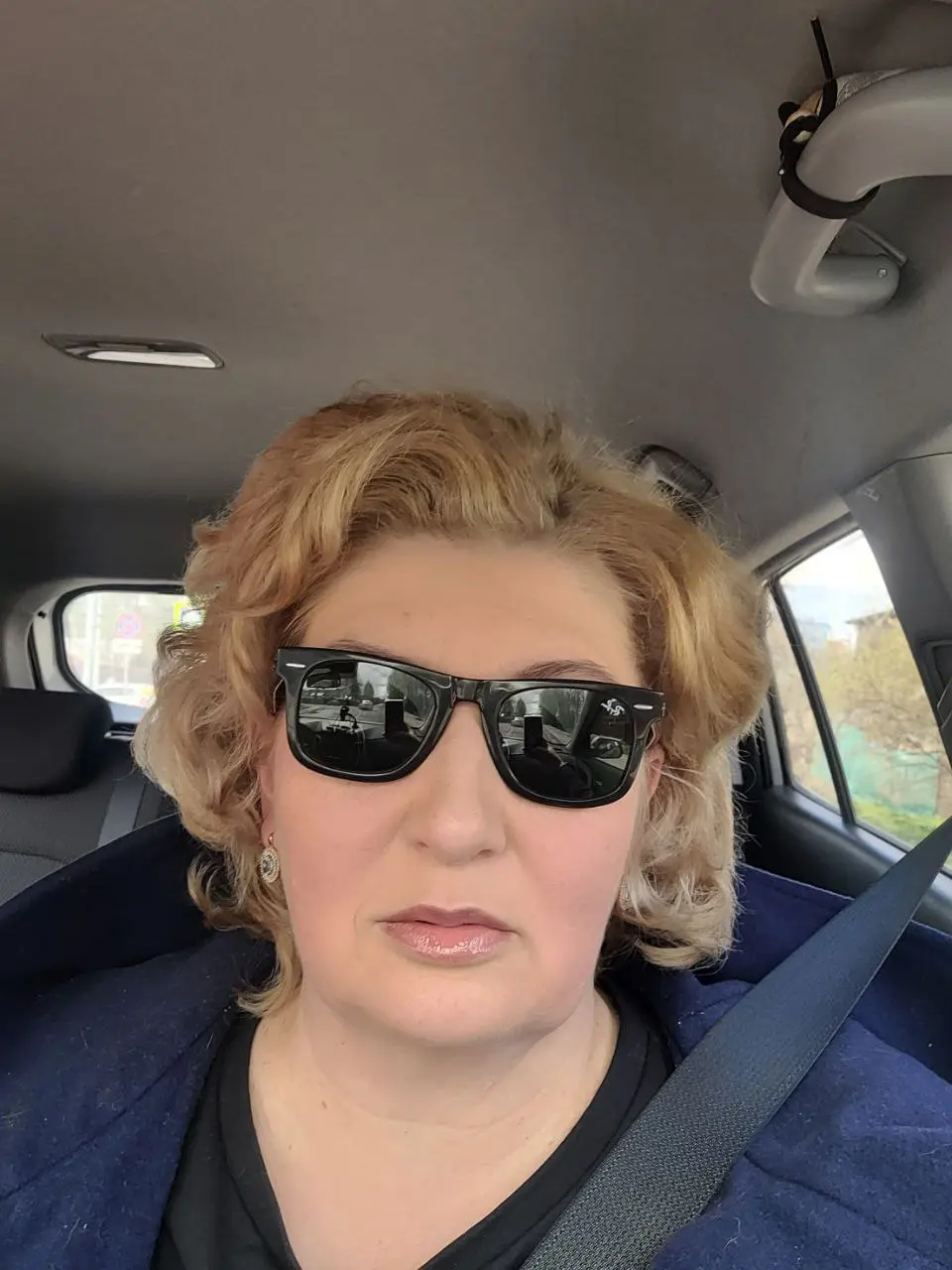 Елена Леонова