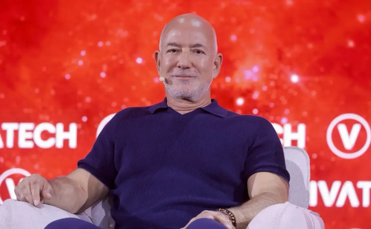 Новая стратегия оплаты труда Blue Origin для конкуренции с SpaceX:
Сообщается, что Blue Origin улучшает свою программу акционерного участия для привлечения талантов на фоне жесткой конкуренции с Space... | Сетка — социальная сеть от hh.ru