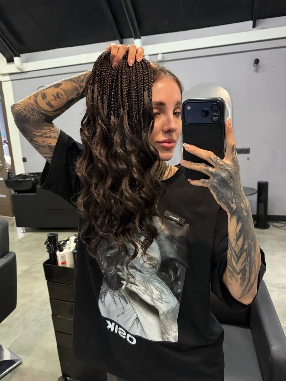 Стоимость 9800₽
9200₽ за отзыв в 2гис о нас❤️ Osika hair
https://2gis | Сетка — социальная сеть от hh.ru