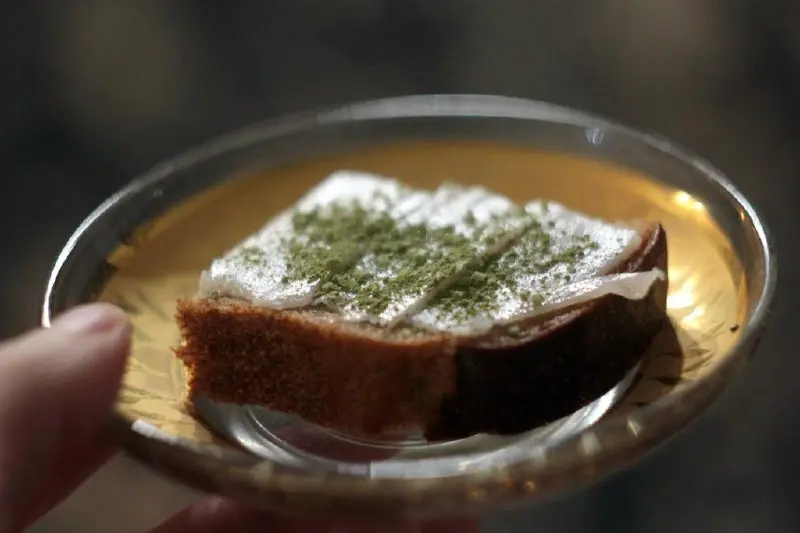 В марте 2021 года индийское туристическое агентство Experience Tea Tourism собирало группу любителей чая и прочих острых ощущений для сбора чая в полнолуние в чайном саду Амбиок, что в Дарджилинге | Сетка — социальная сеть от hh.ru