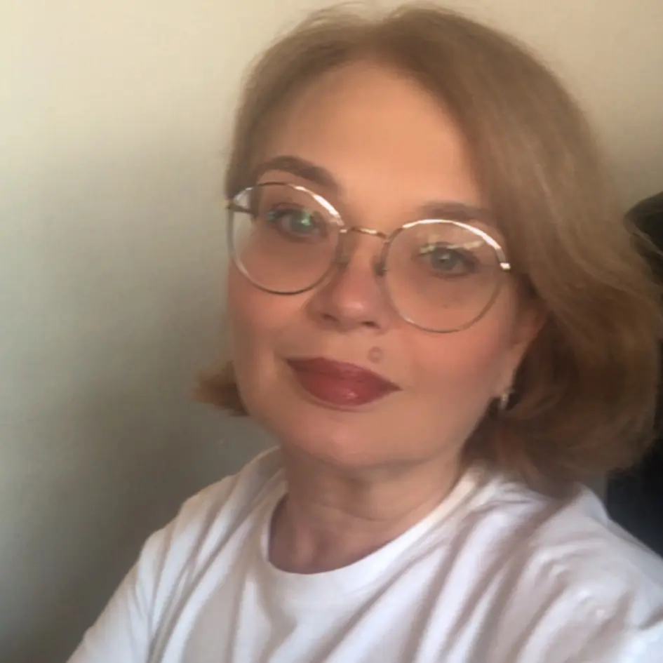 Лариса Тарасова