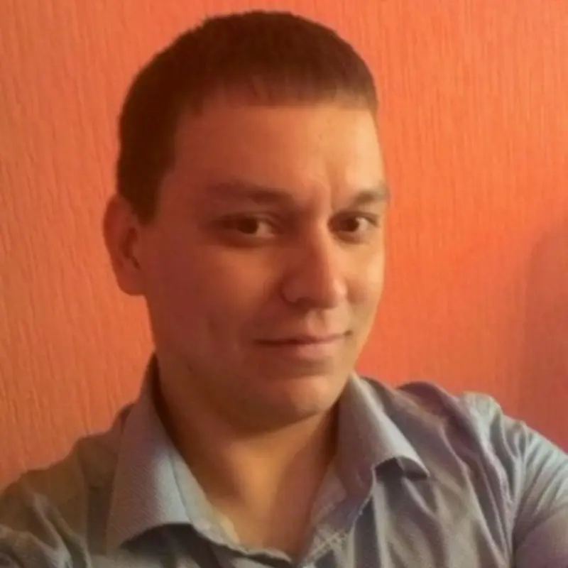 Илья Журавлев