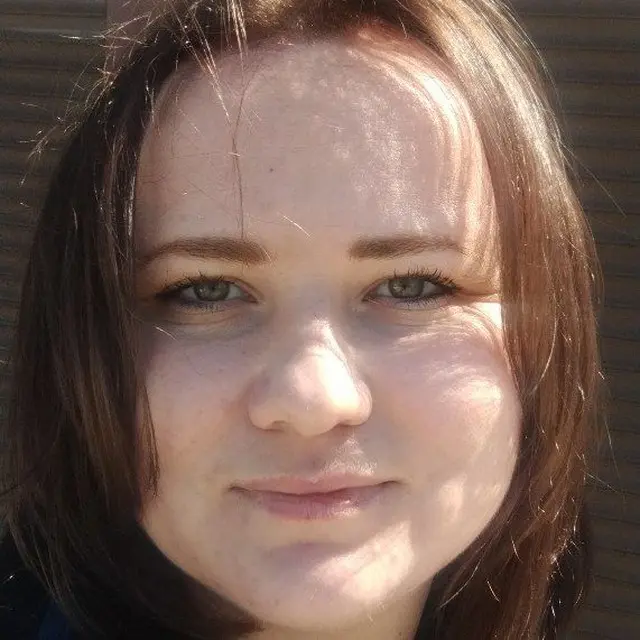 Анна Комиссарова