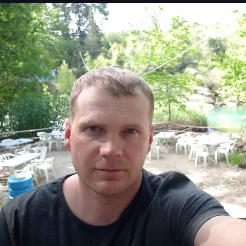 Алексей Кузнецов