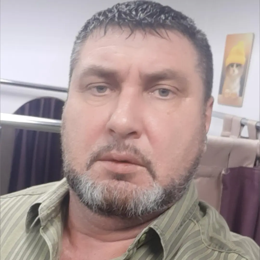 Евгений Иванов