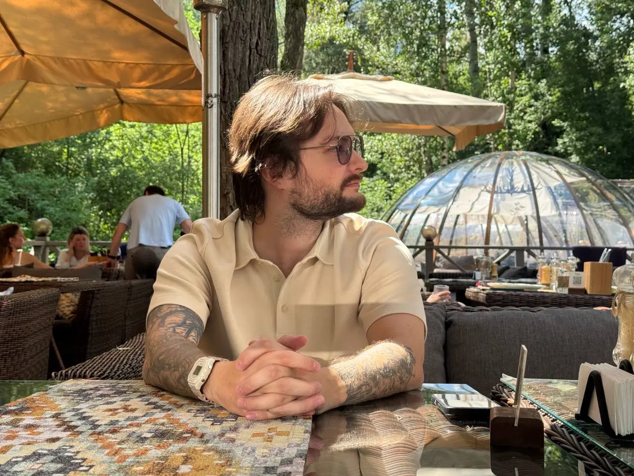 А вы знали, что сегодня - день счастливого человека?😎 Поздравляю!
А я, как и любой здравомыслящий человек очень люблю поесть. Да, можете сказать мне, что это слишком базовые кайфы, но мне все равно | Сетка — социальная сеть от hh.ru