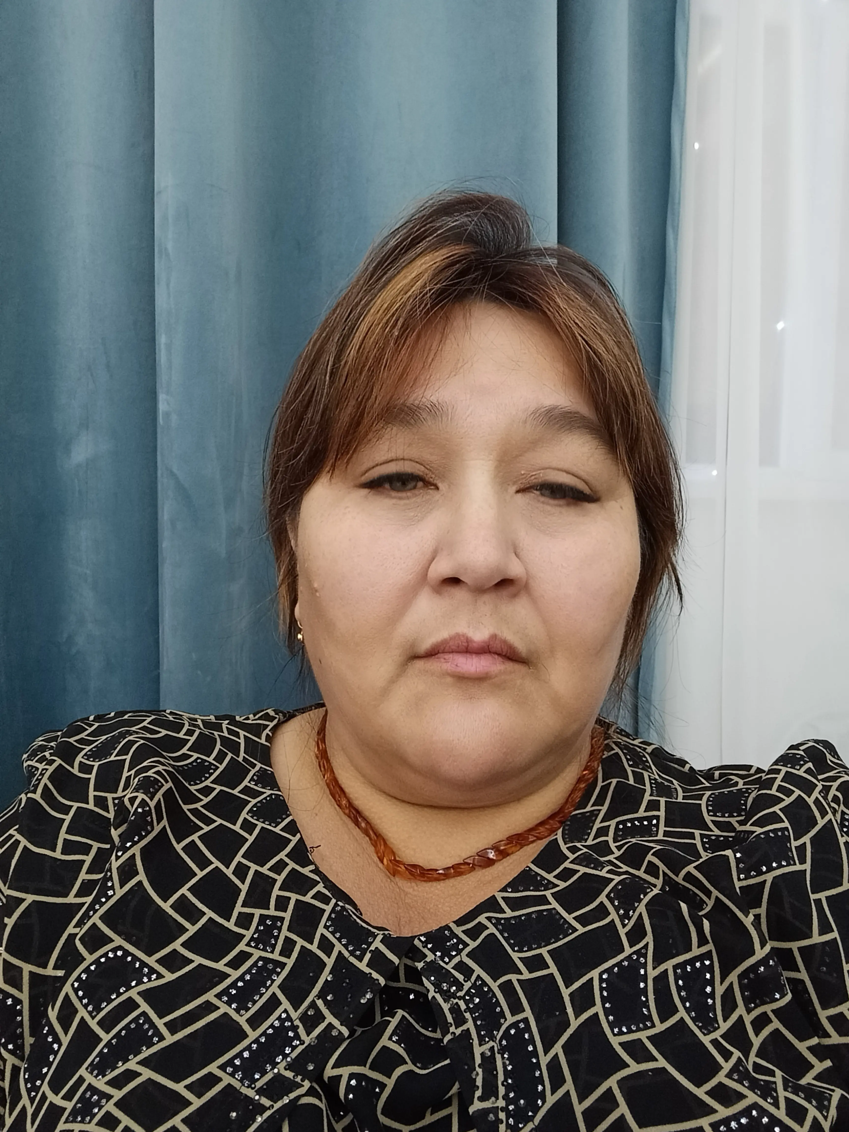 Савиля Бисинова