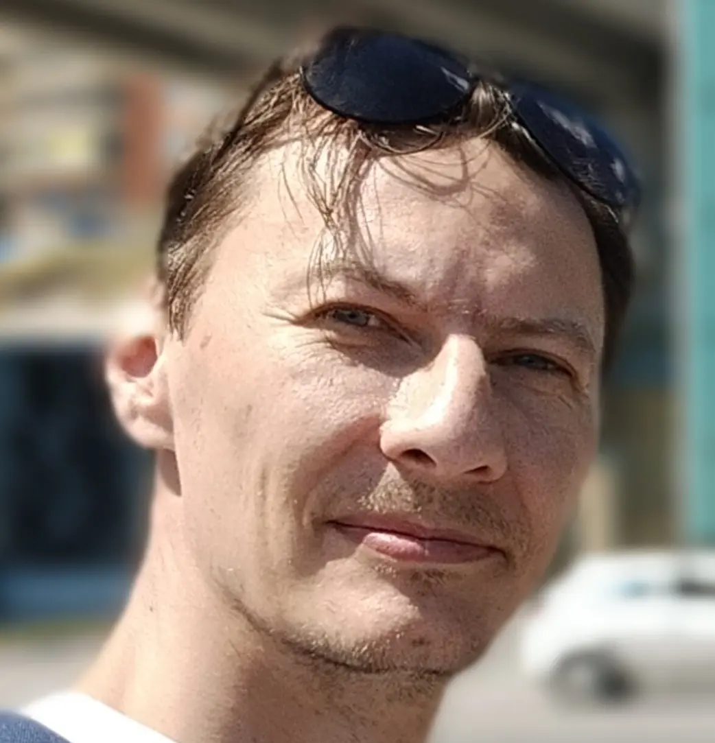 Антон Антонов