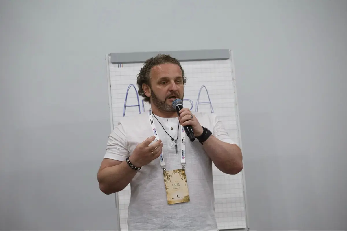 Цель - это инструмент, а не господин
Что такое цель?
Это отражение, это зеркало твоих потребностей, ценностей, смыслов, талантов, качеств | Сетка — социальная сеть от hh.ru
