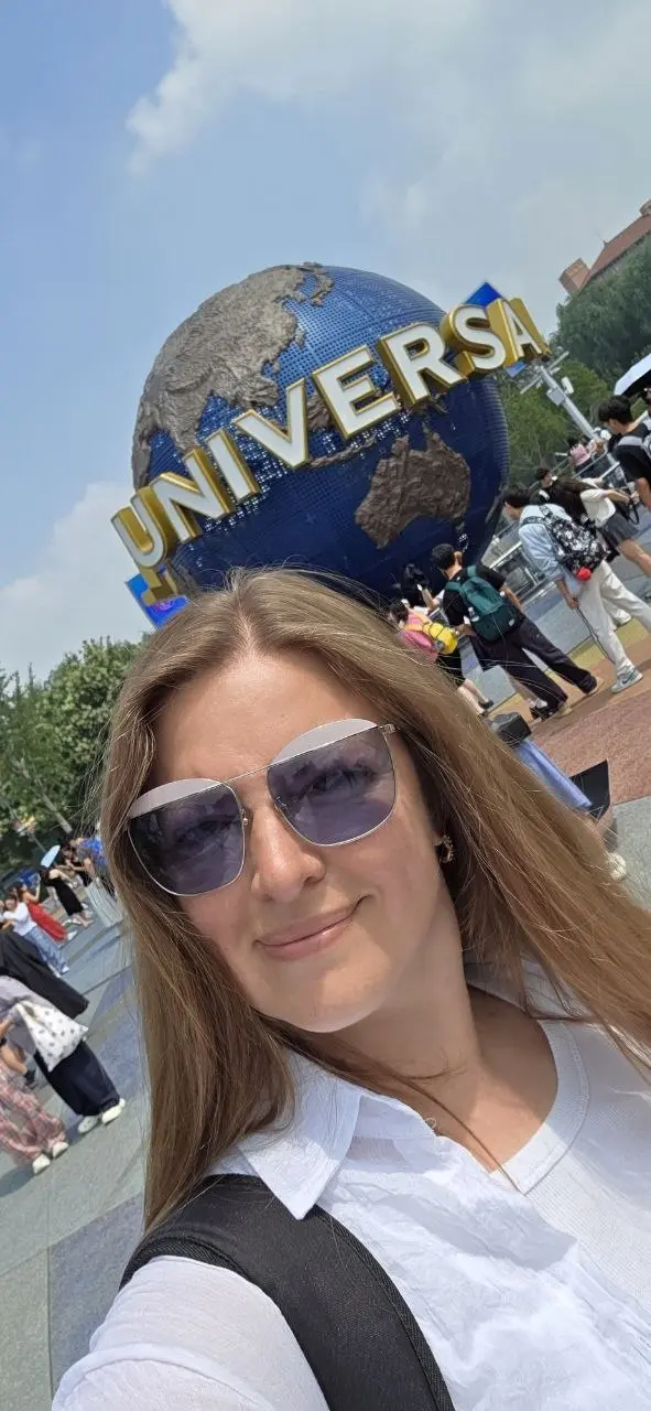 Достопримечательные выходные в Пекине. Часть 3.
В воскресень поехала в Universal Studio Beijin. Если бы делала это второй раз, то тоооолько с fast track проходом | Сетка — социальная сеть от hh.ru